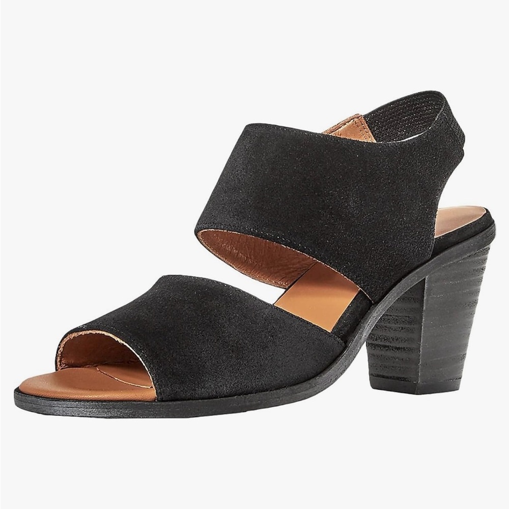 Andre Assous Pipa Suede Block Heel Sandals
